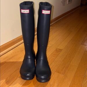 Hunter dark blue knee high boots. Size 8. Very gently worn; great shape!